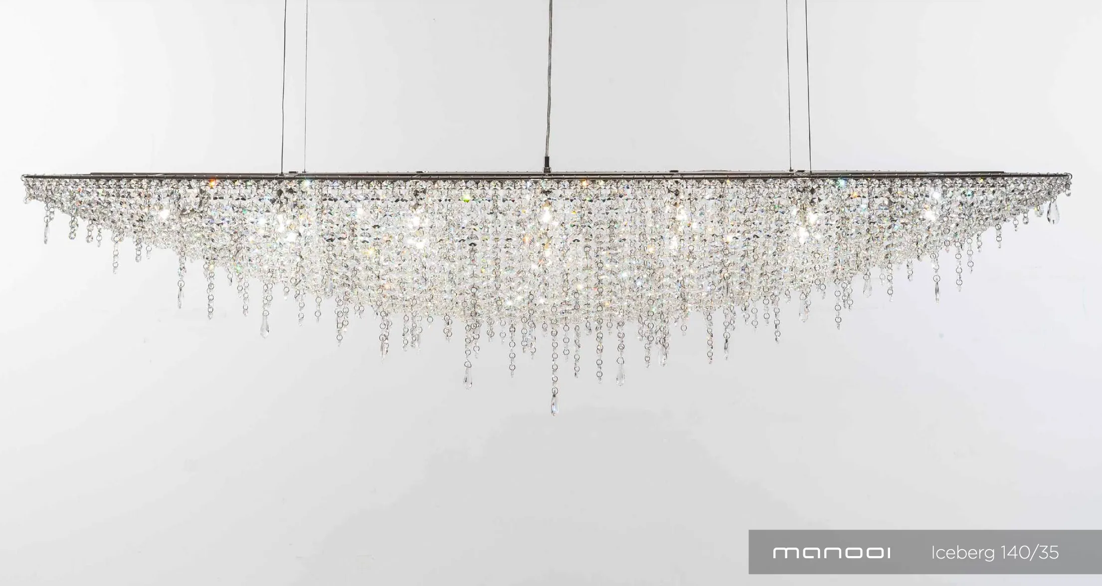 MANOOI Crystal Chandelier - ICEBERG