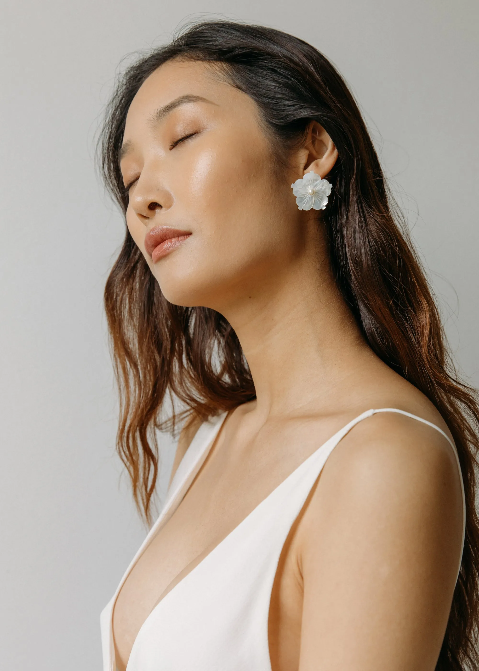 Zia Stud Earrings -- Mother of Pearl